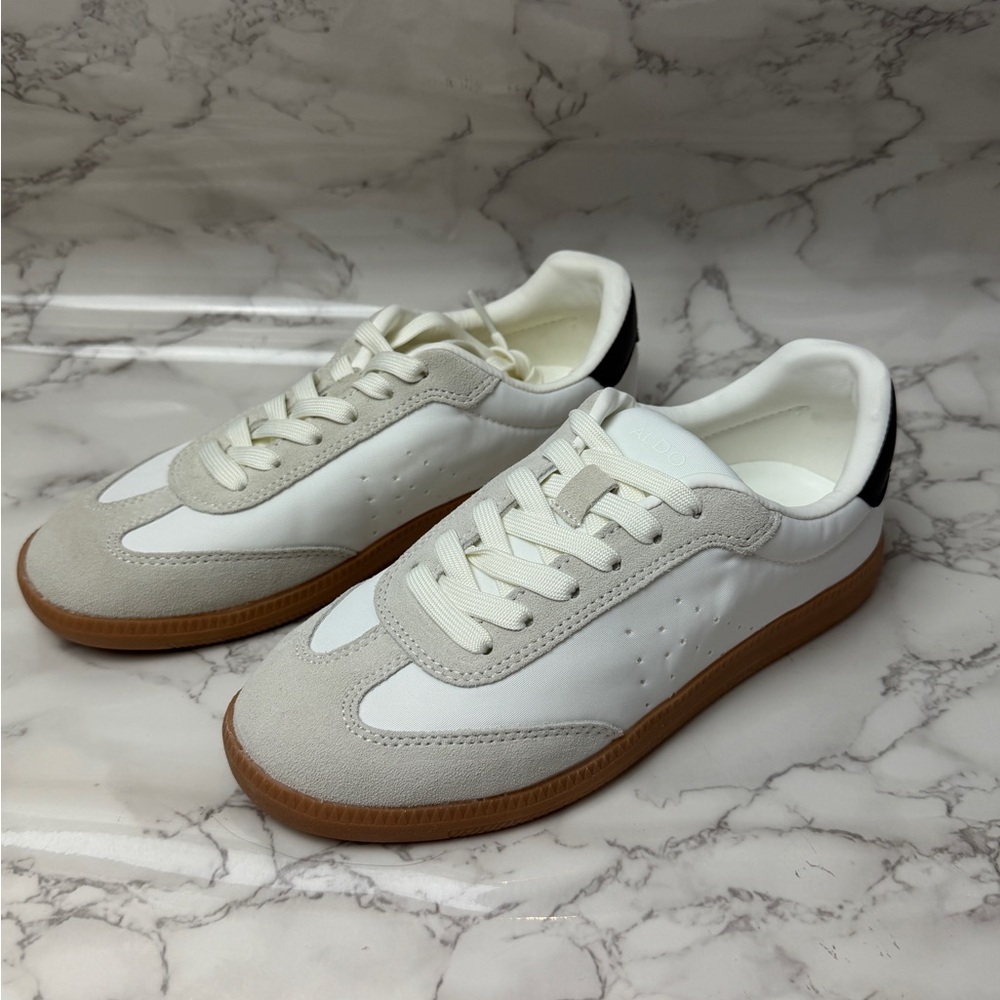 Women’s Aldo Clubstyle-122 White/Black US Size  11